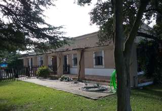 Farmhouse for sale in Ctra Cordoba, Badajoz. 